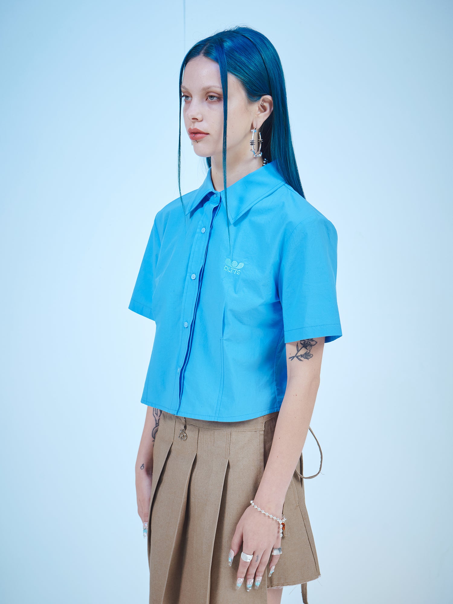 CROP SHORT-SLEEVES COTTON SHIRTS (SKY BLUE)