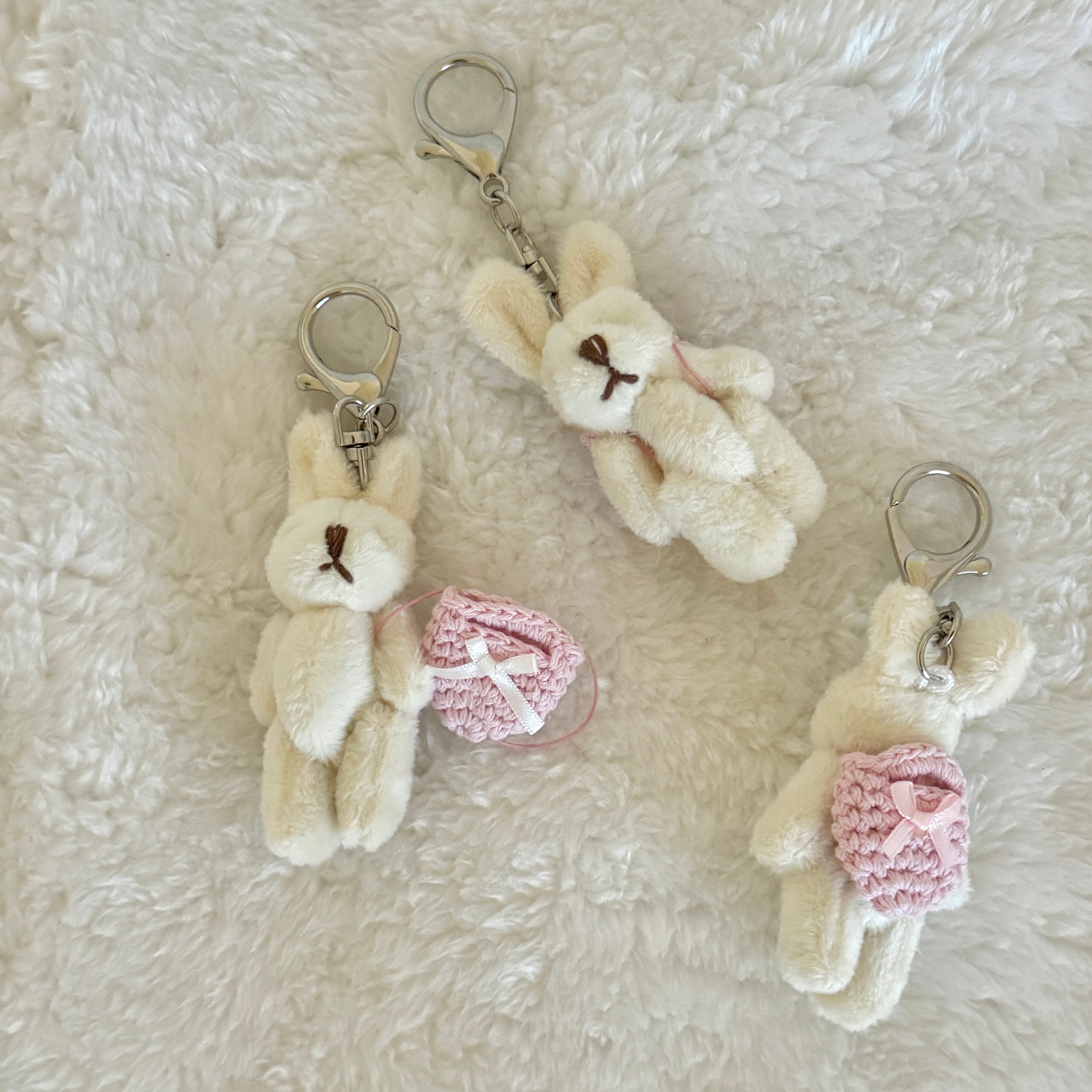 ABOE Baby Bunny KEYRING (2 color)