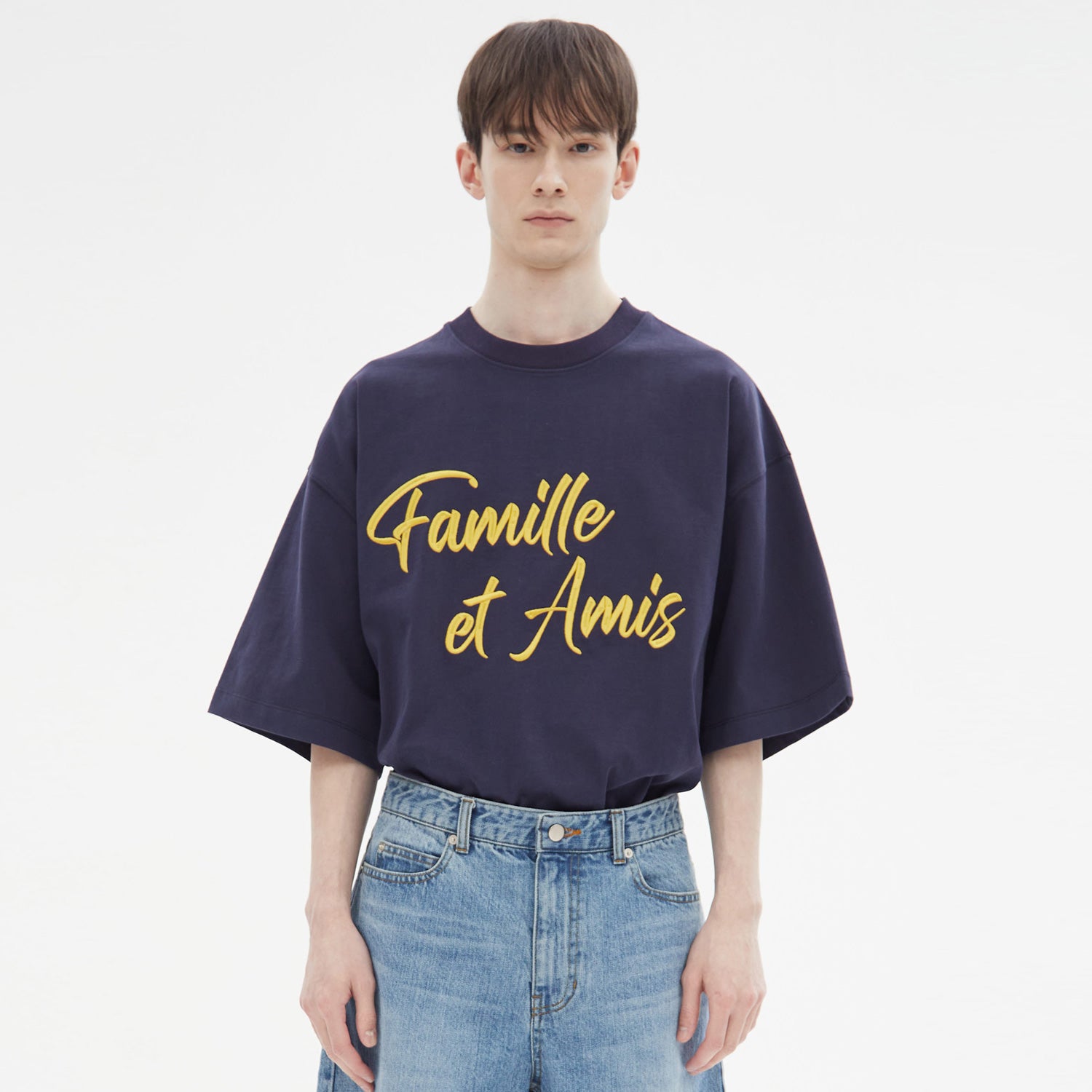 FAMILLE EMBROIDERY OVER FIT T-SHIRT(NAVY)