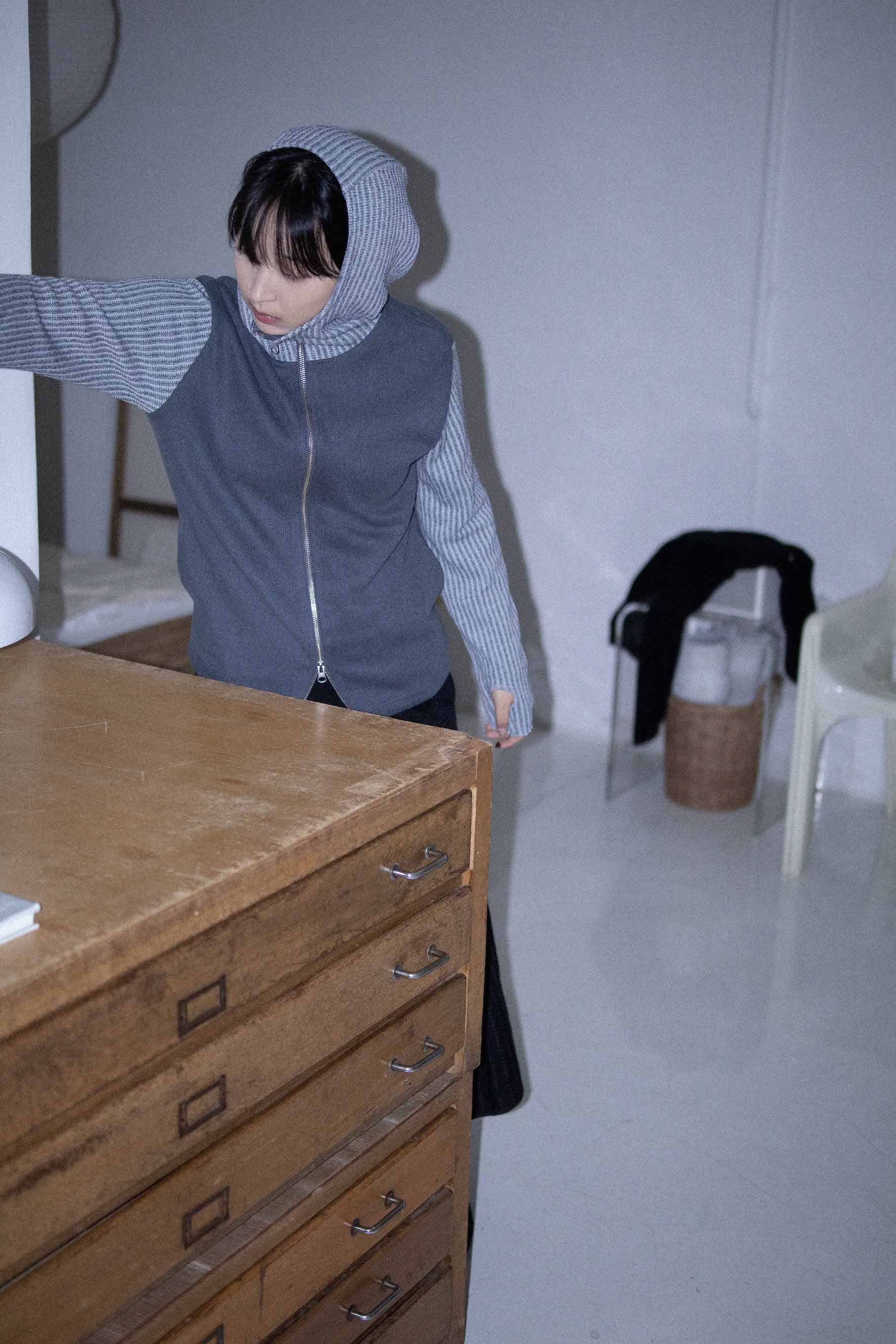 BALACLAVA knit zip up_gray