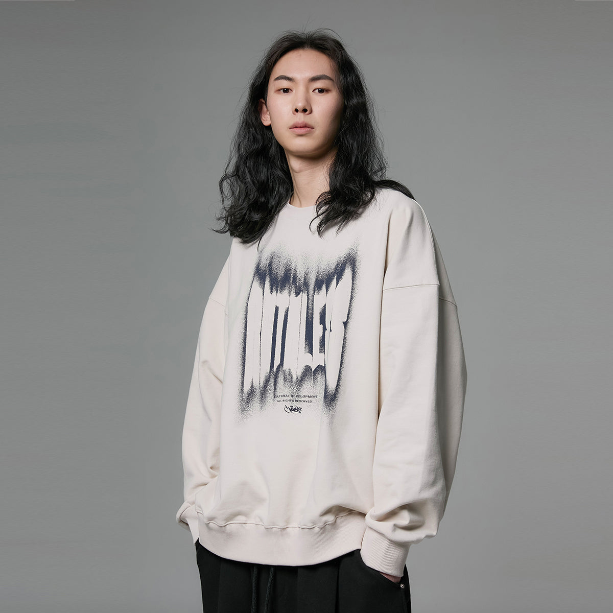 Spread Sweatshirt [Beige]