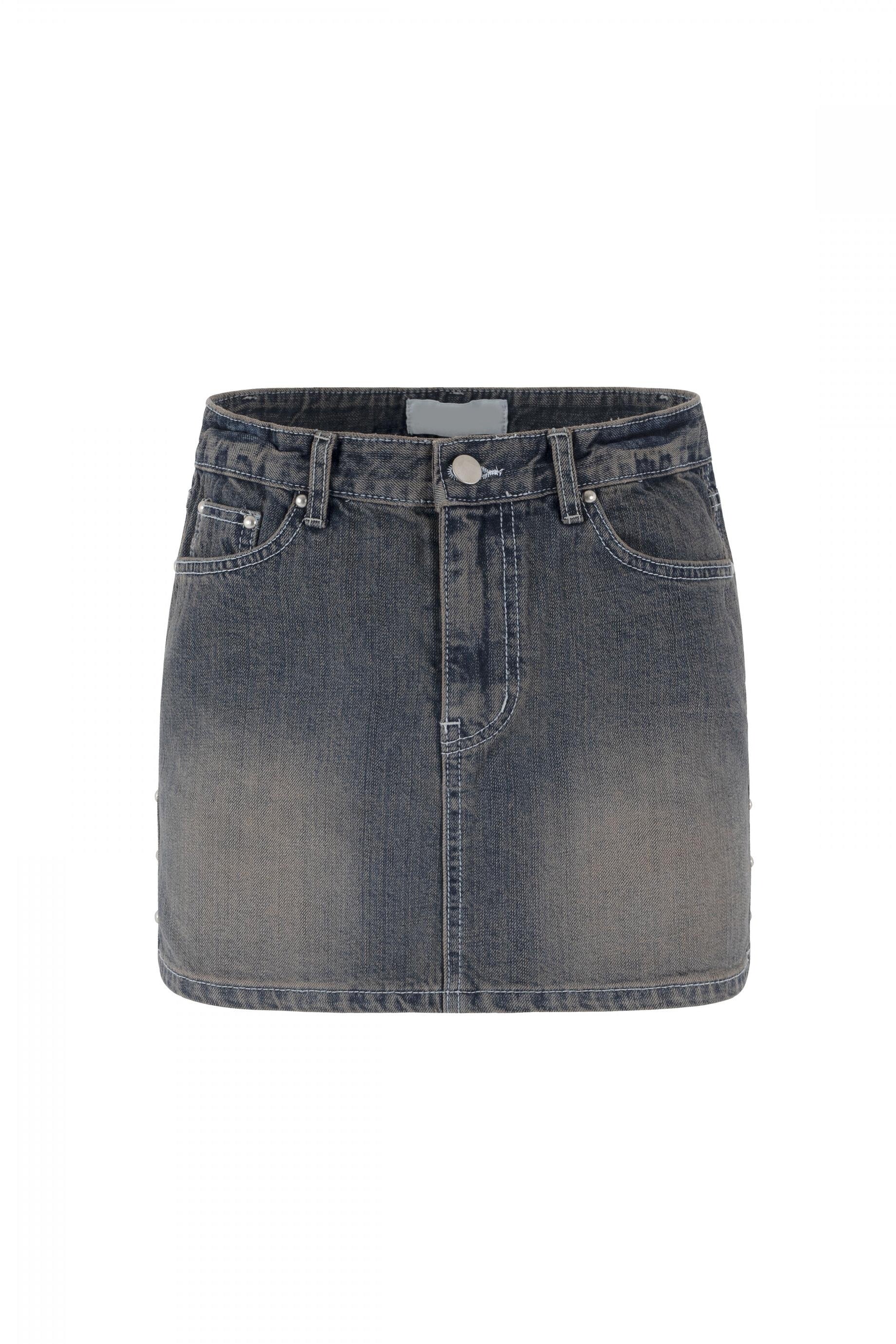 Rock stud denim skirt