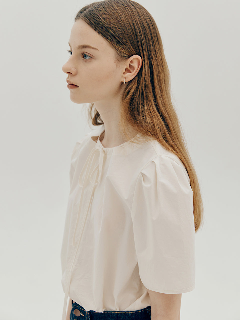 Neck point top - Ecru(Cream)