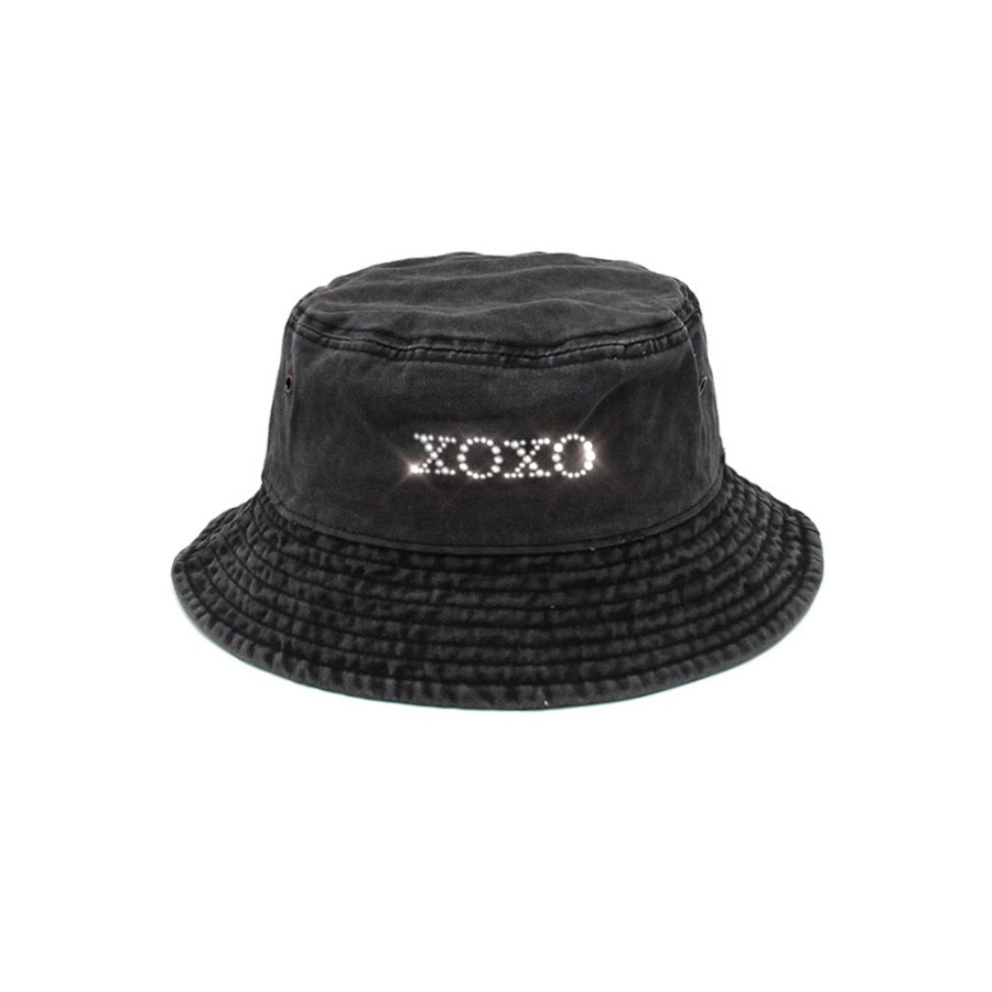 XOXO BUCKET HAT  (3 COLORS) - MJN