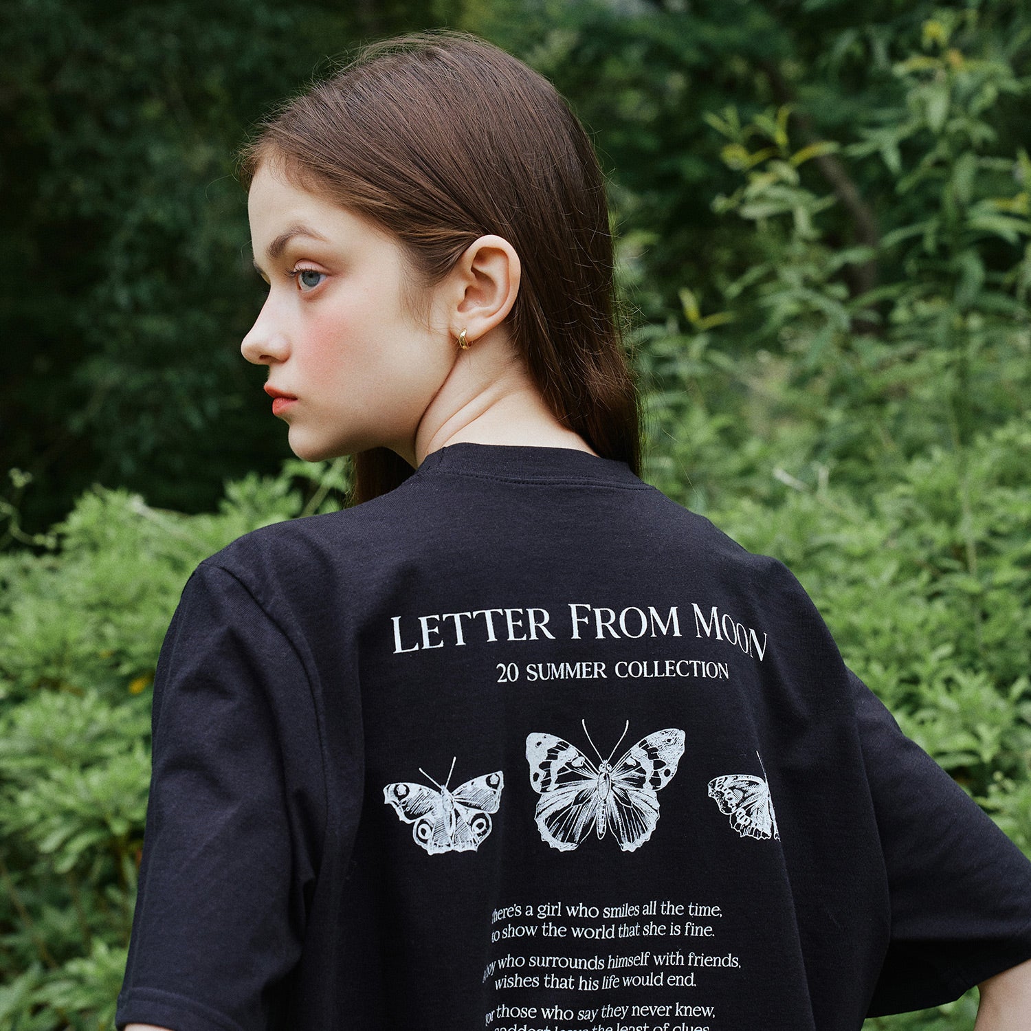 NEW VER.Triple Butterfly Embroidery T-Shirt