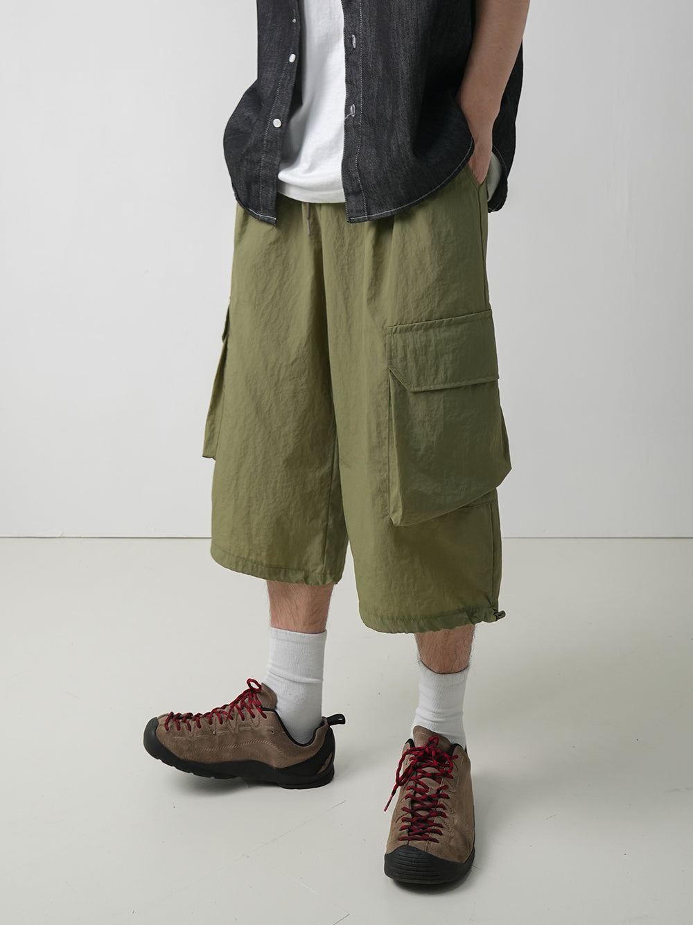 String cargo capri pants 3color