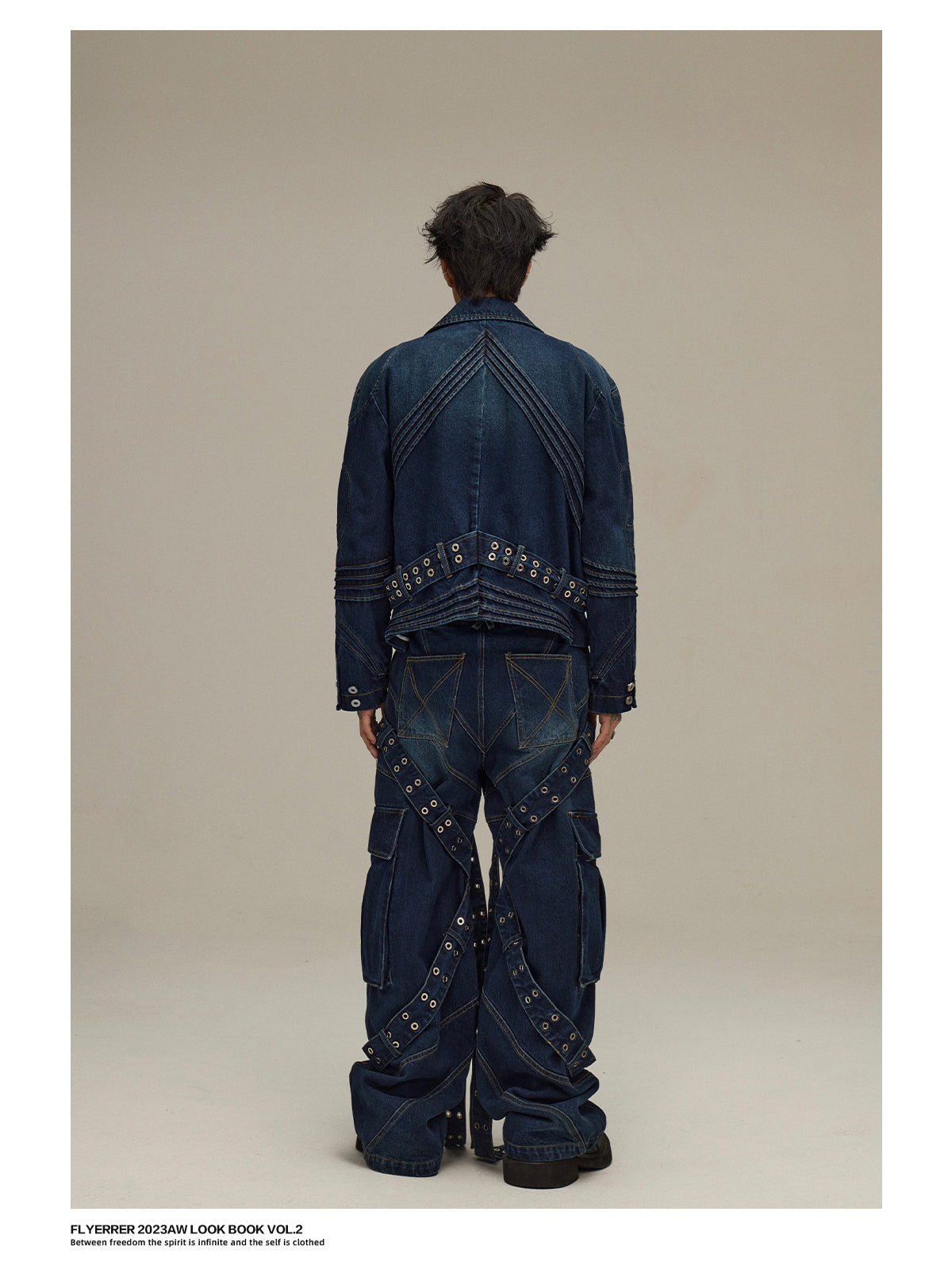 heavy-duty pleated stitching hardware drape jeans