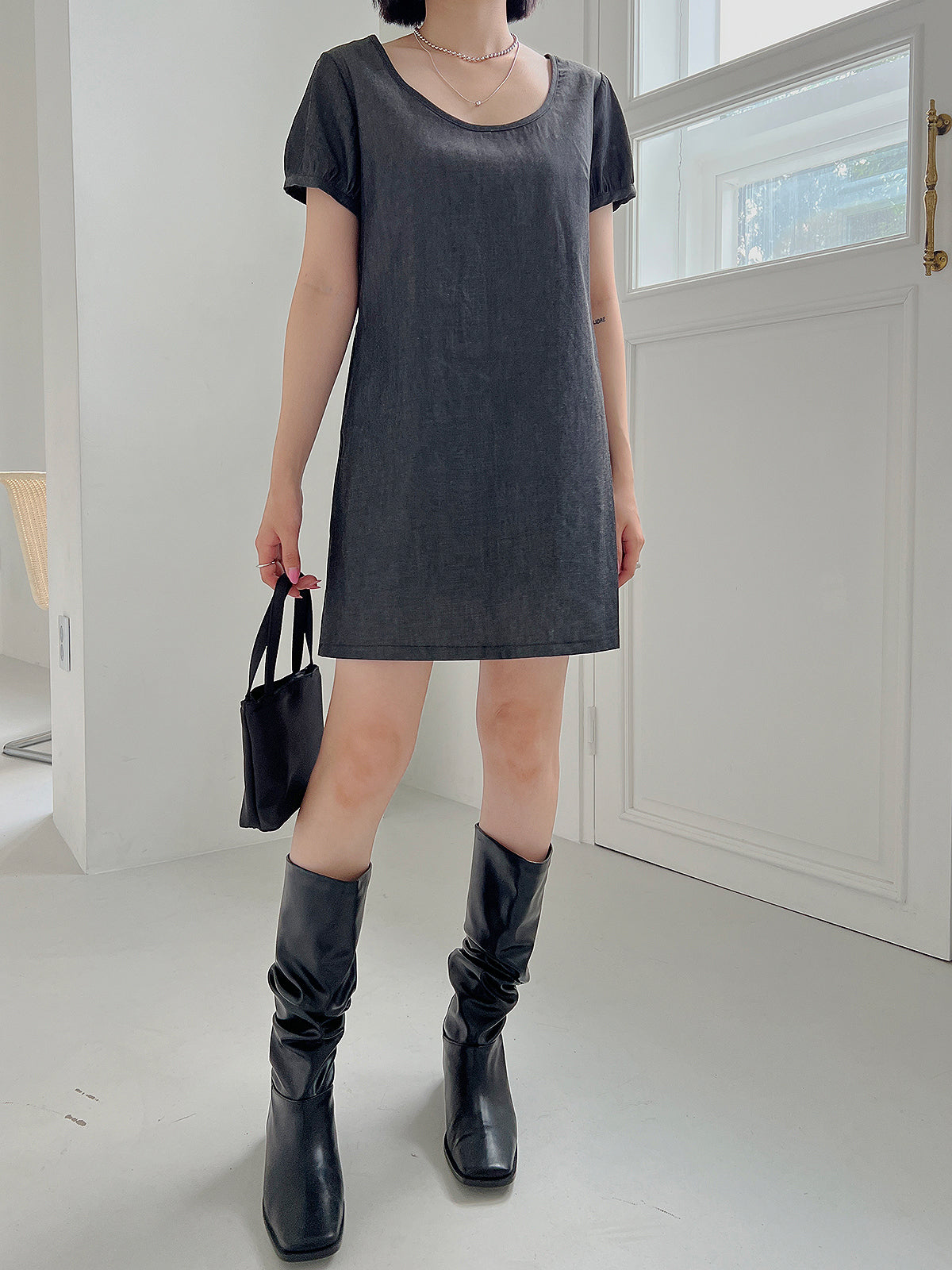 Deep U Neck Denim Dress (2color)