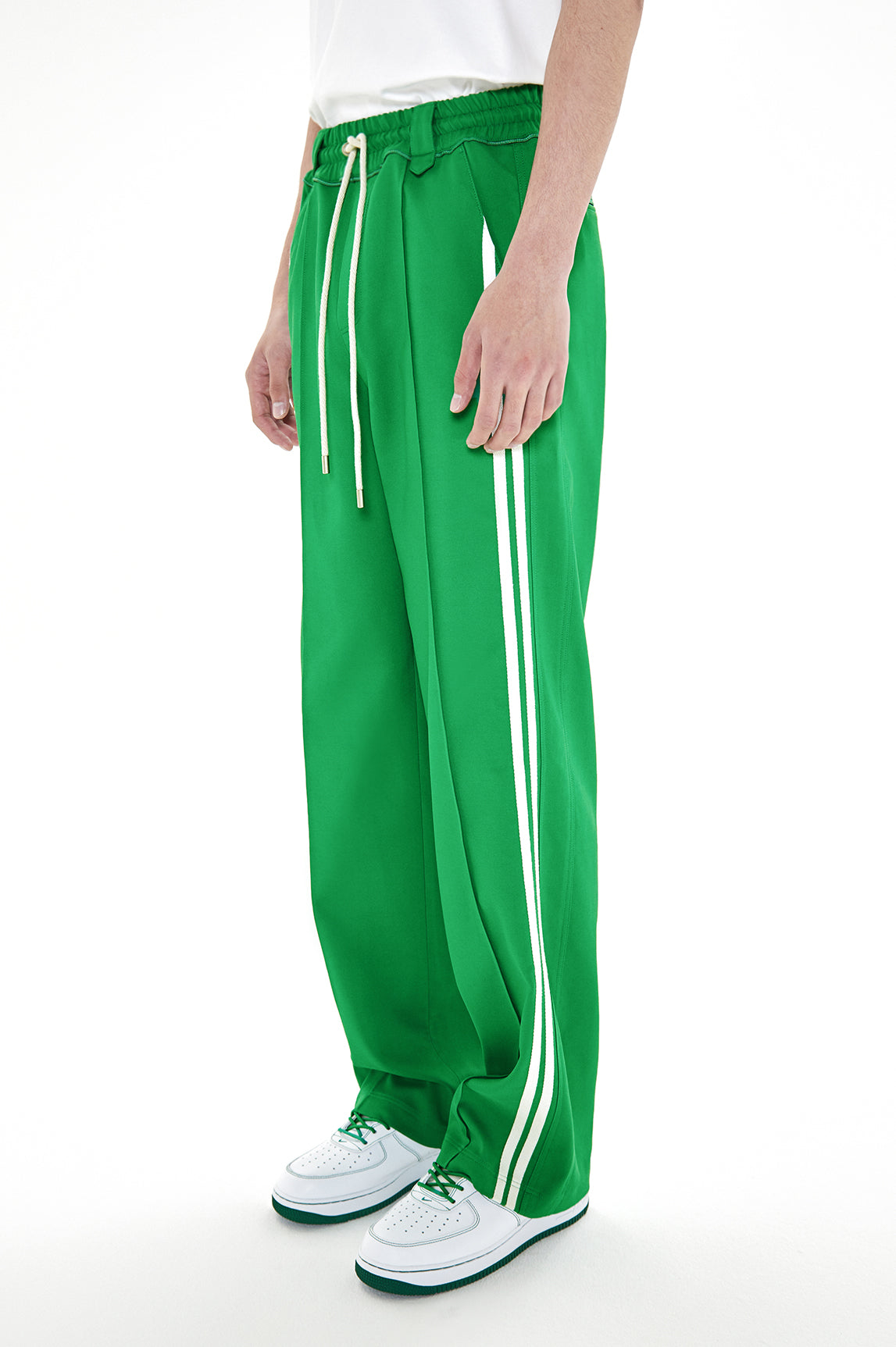 Wide track pants (Bright green)