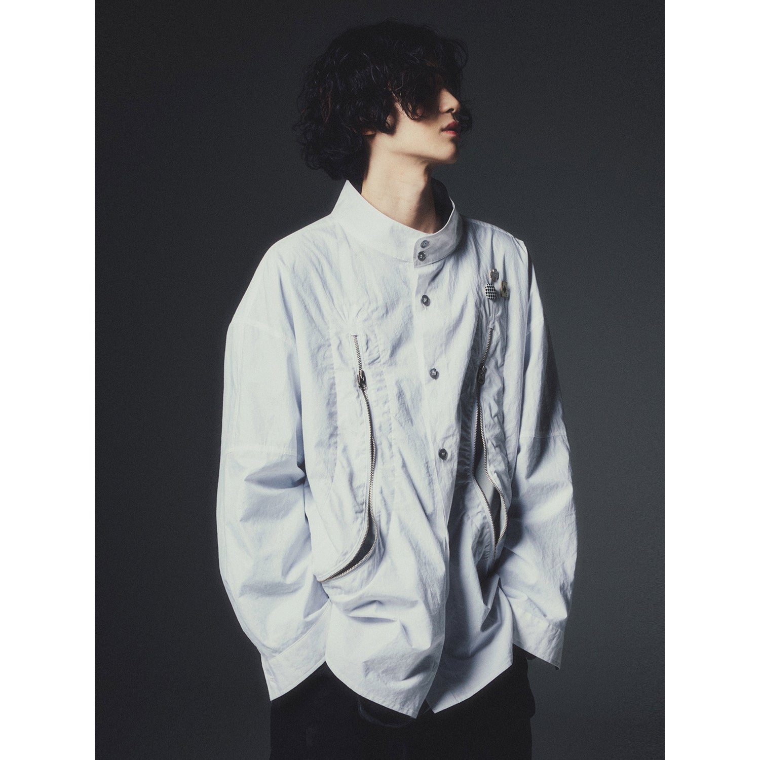 REXION CURVED ZIP-OVER SHIRT_WH