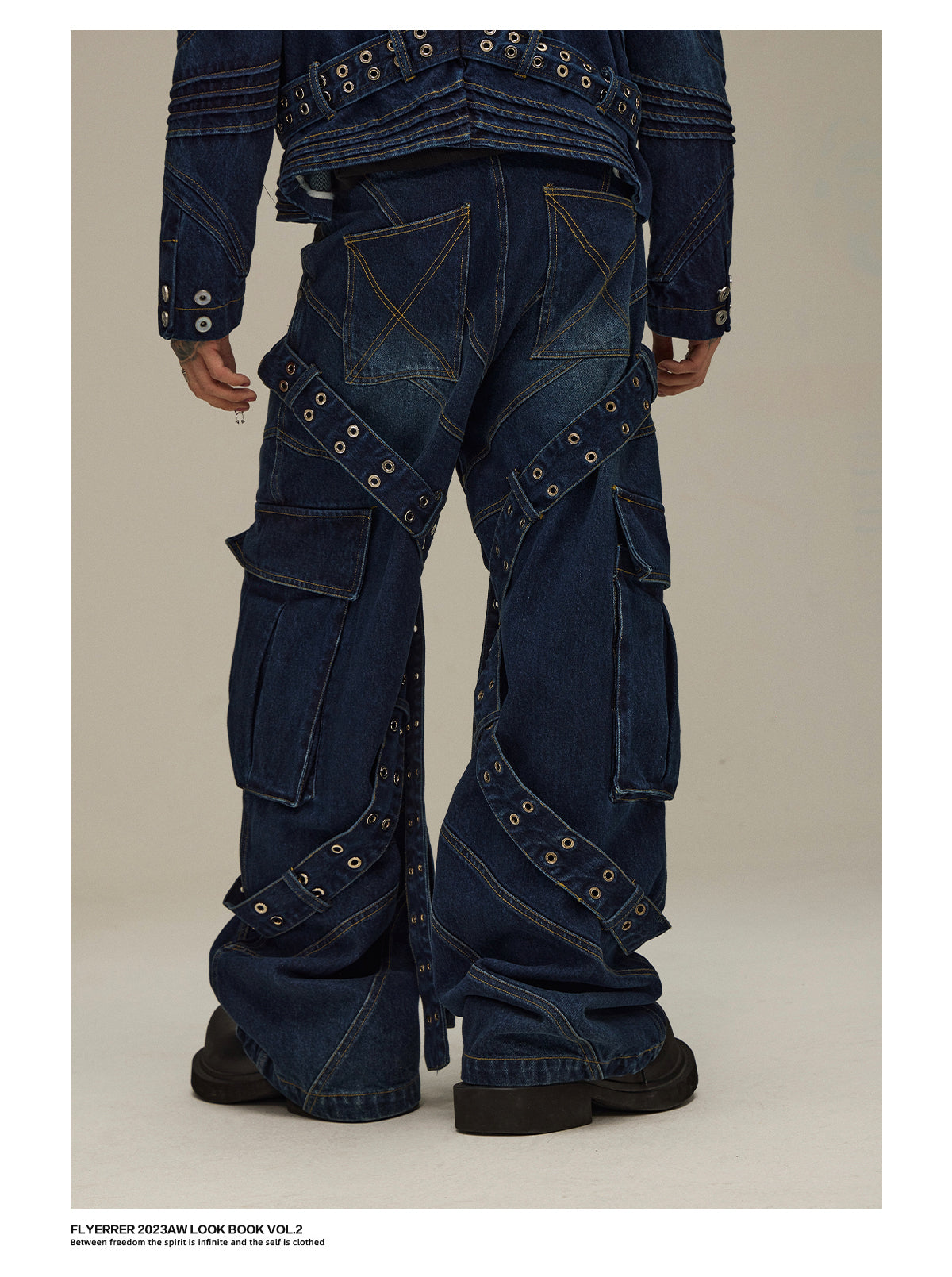 heavy-duty pleated stitching hardware drape jeans