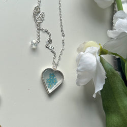 Forget me not necklace