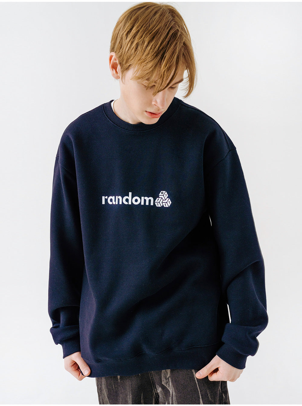 RANDOM WIDTH BOX SWEATSHIRT