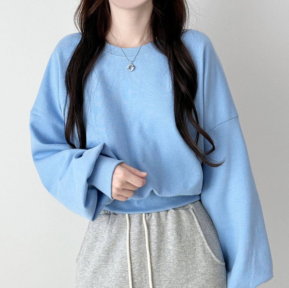 Tear Crop Sweatshirt