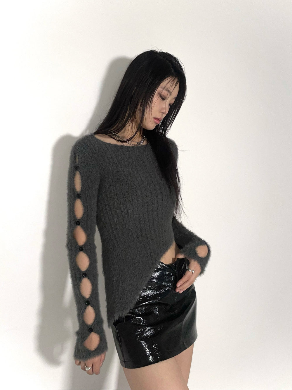 Unbalance slit detail button knit (Charcoal)