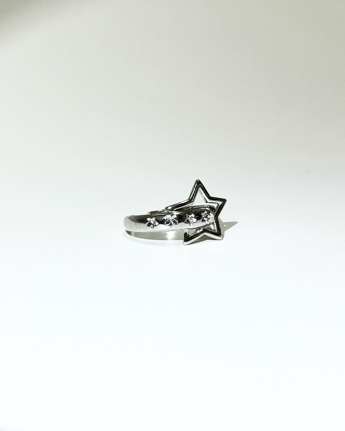 Silver belt cross star ring