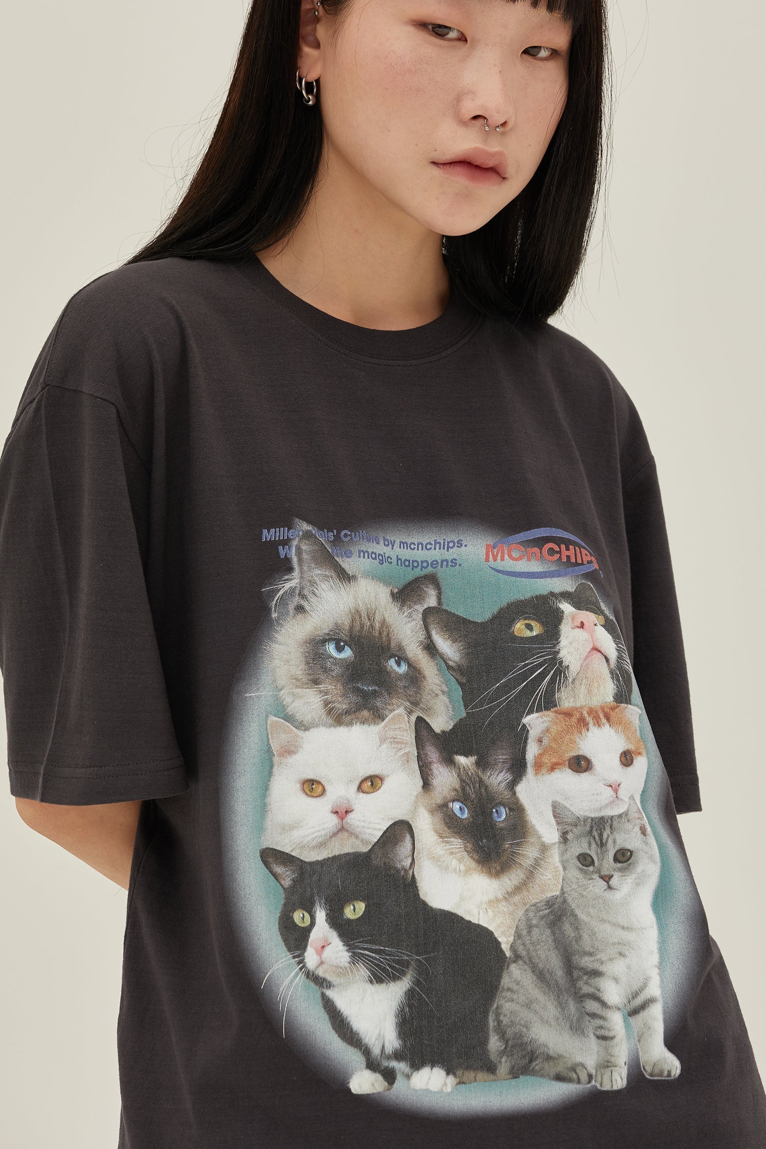 Cat squad goals tee [charcoal]