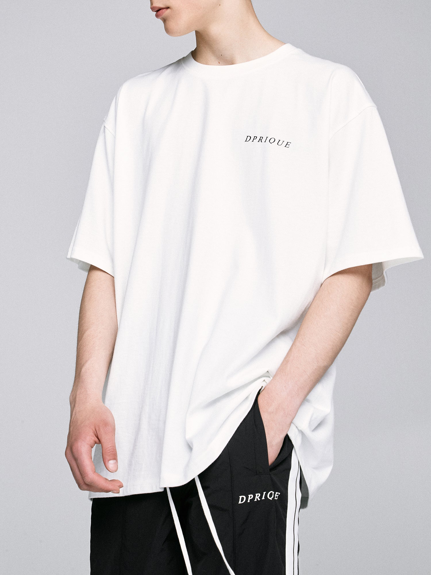 LOGO T-SHIRT - WHITE