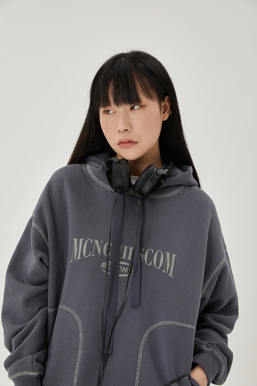 Stitch pocket hoodie [blue grey]