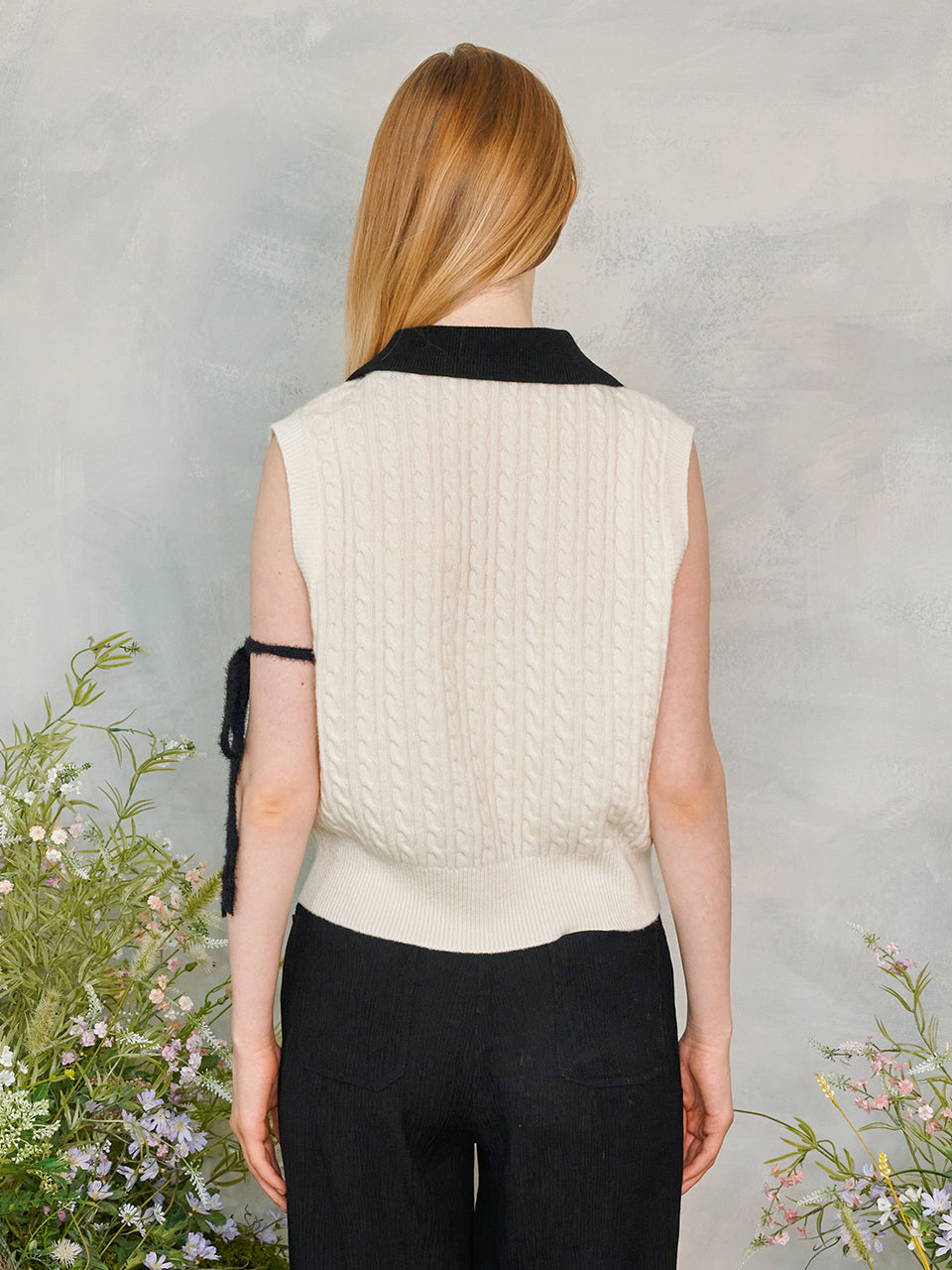 Double collar Cable Knit Vest