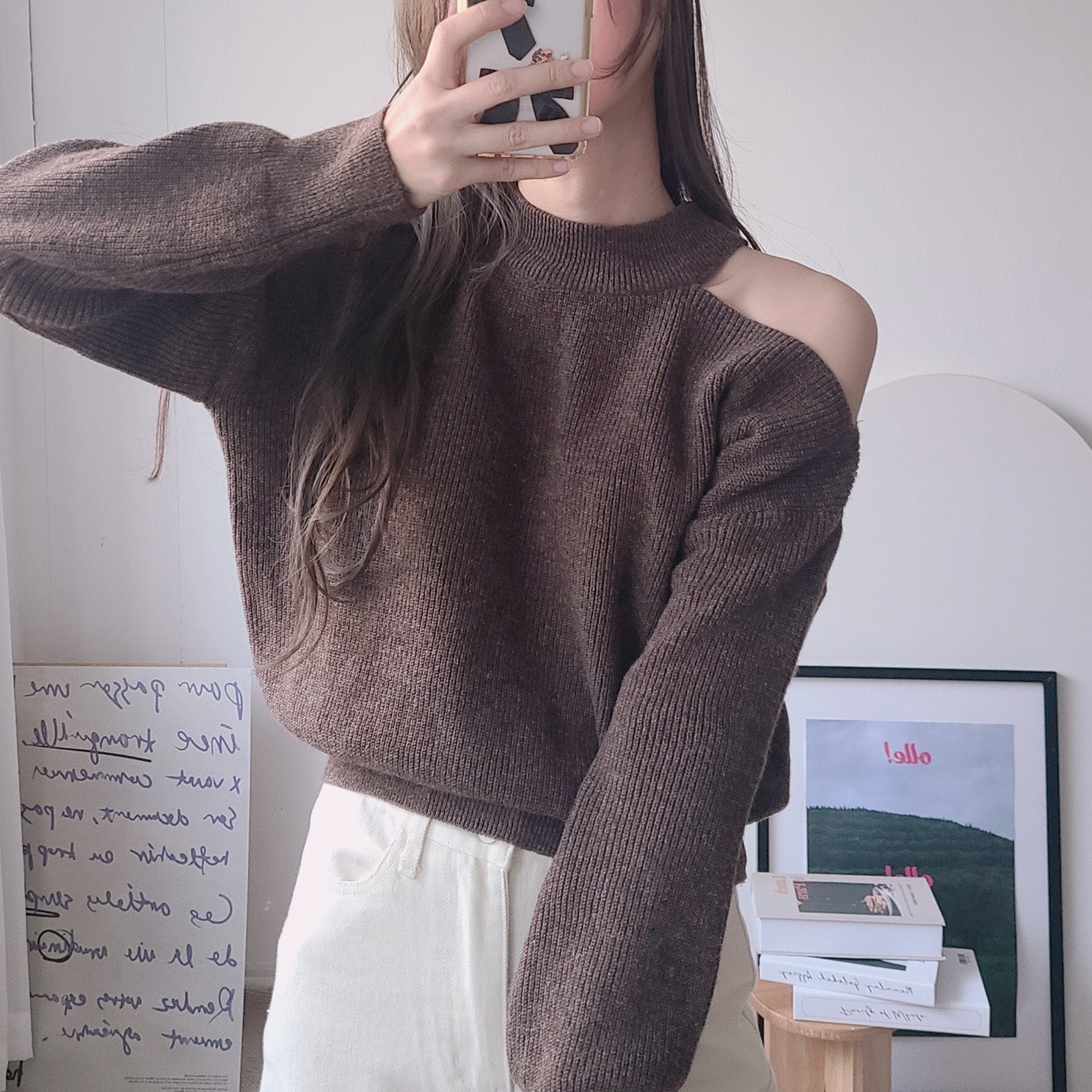 Shoulder Slit Knit Top