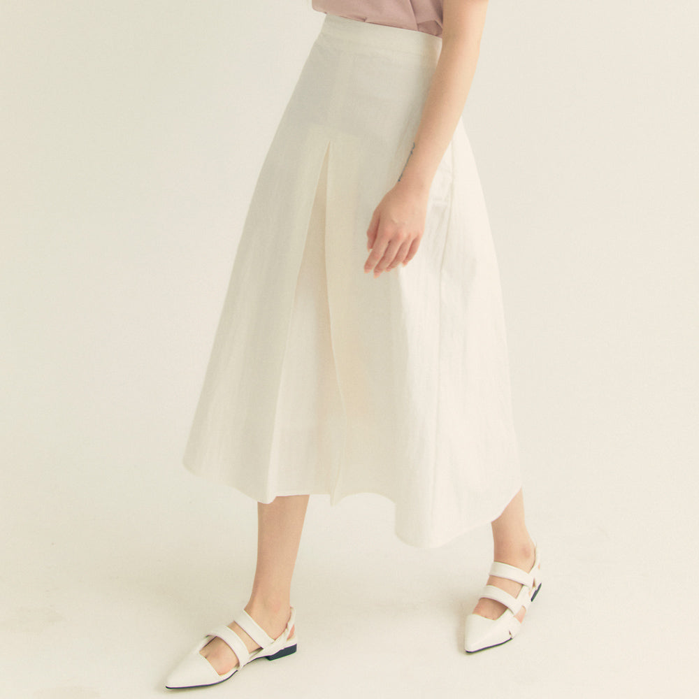 Cotton Pleats A-Line Long Skirt (Ivory)