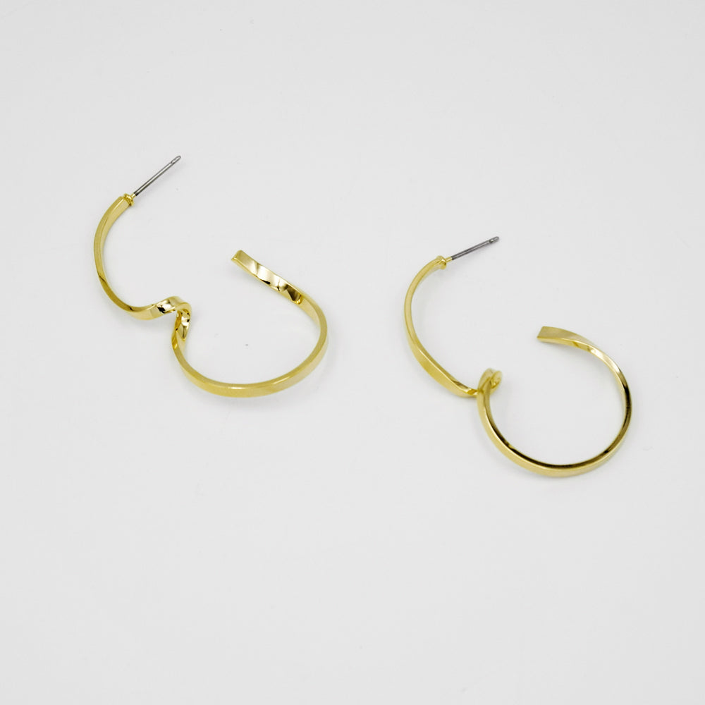 TWIST METAL DROP EARRINGS