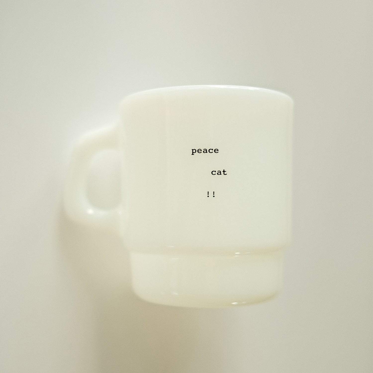 Peace cat milk glass