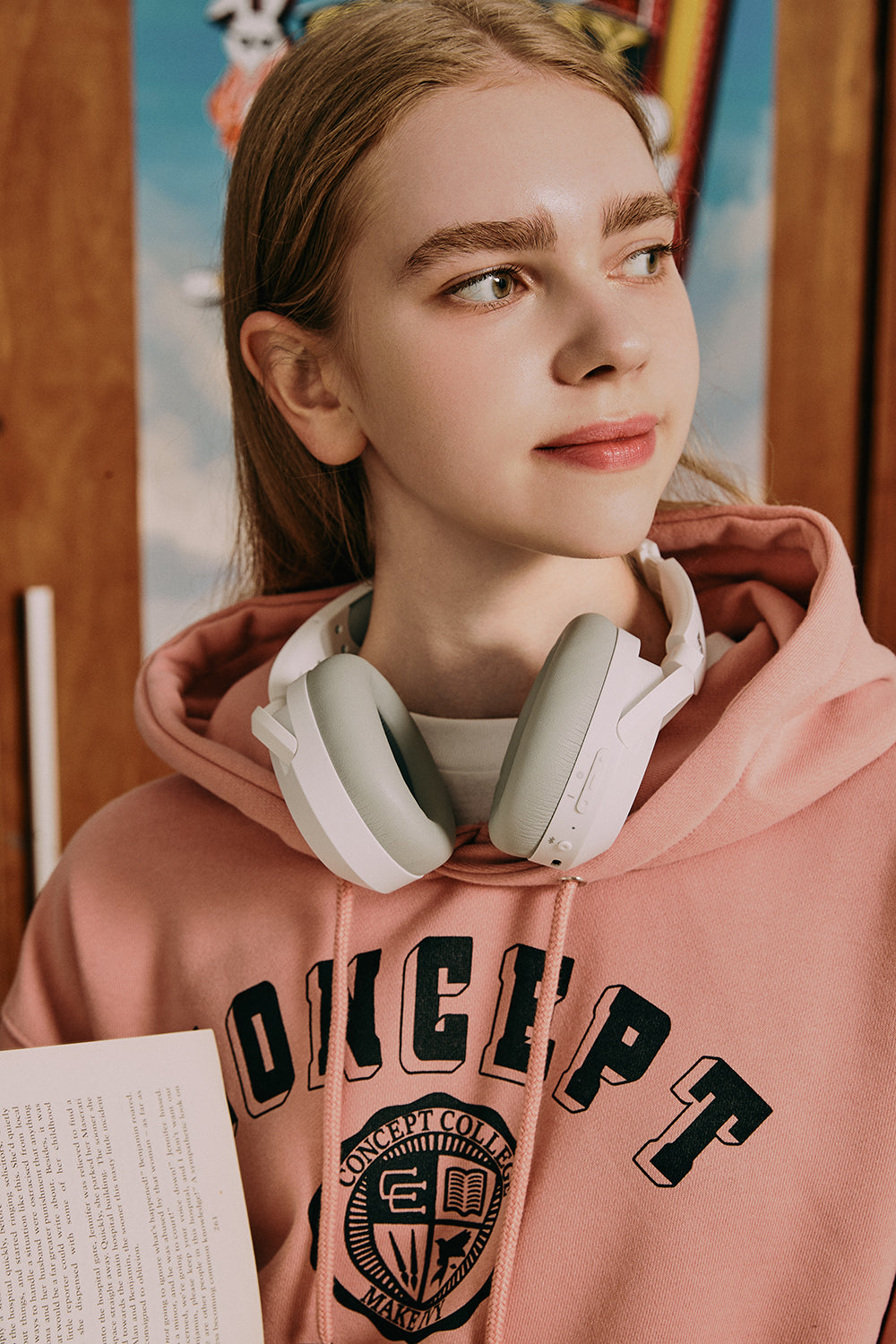 クラシックビッグロゴパーカ・インディピンク［ユニセックス］ / Classic Big Logo Unisex Indi Pink Hoodie