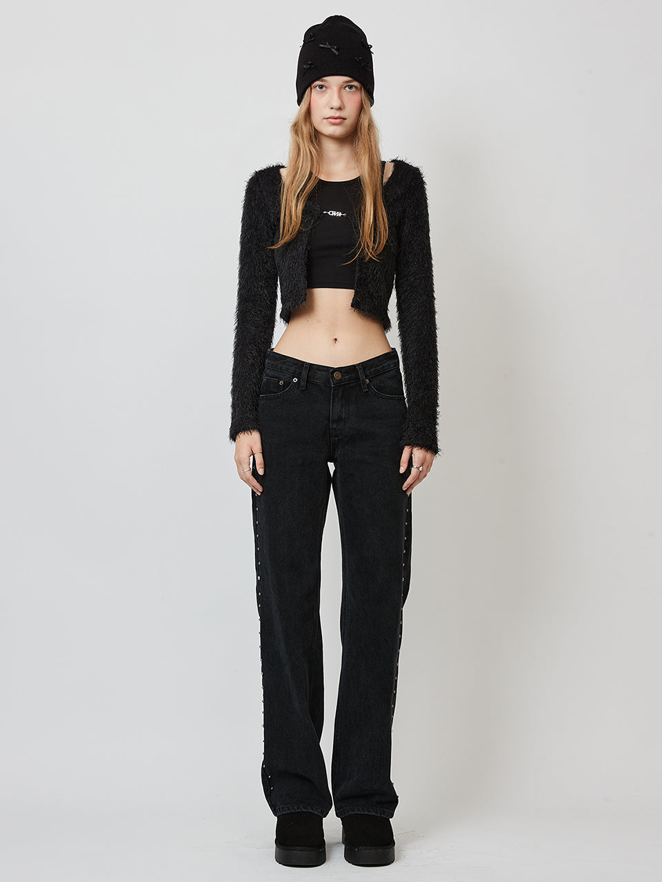 LOW-RISE STUD JEANS_BLACK