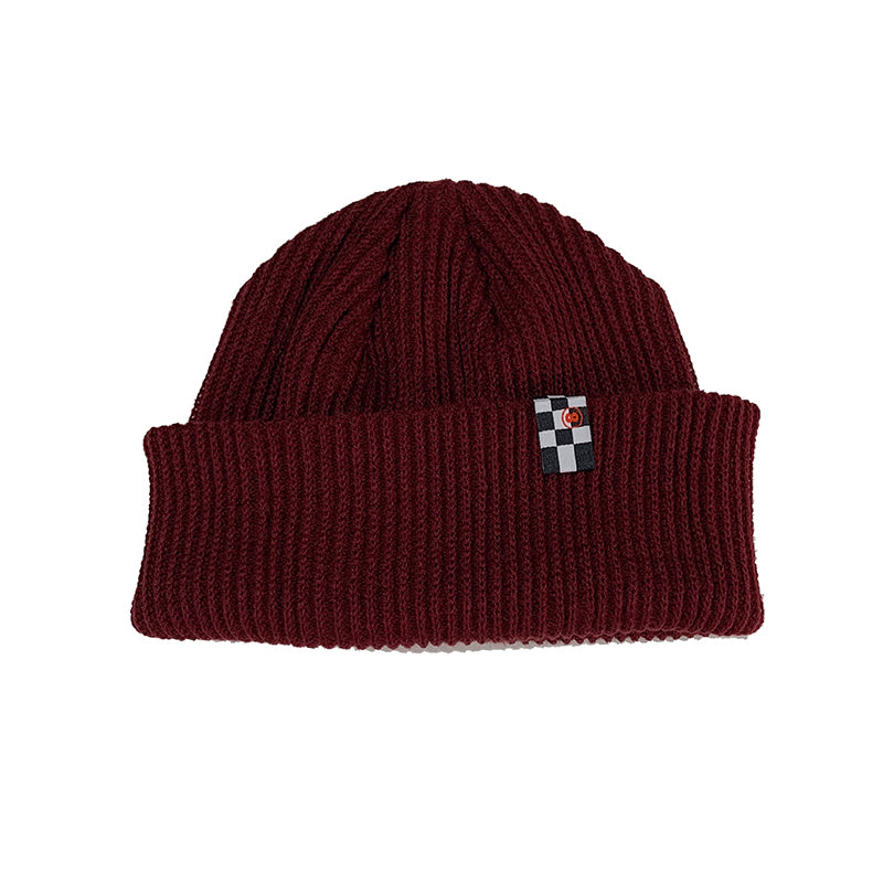 CHECKERBOARD LOGO SHORT BEANIE WINE