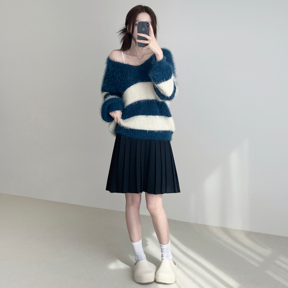 Sheath Stripe Off Shoulder Knitwear