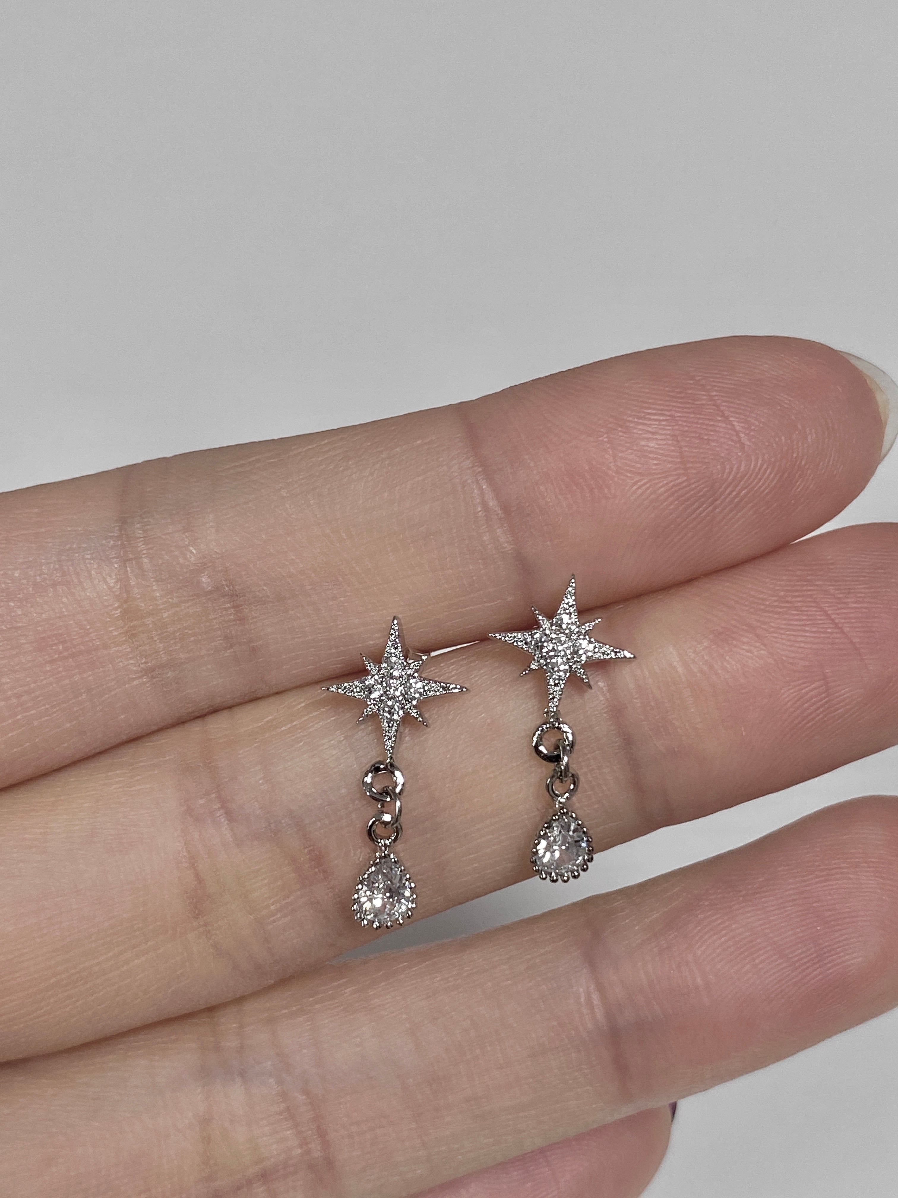 star drop earrings