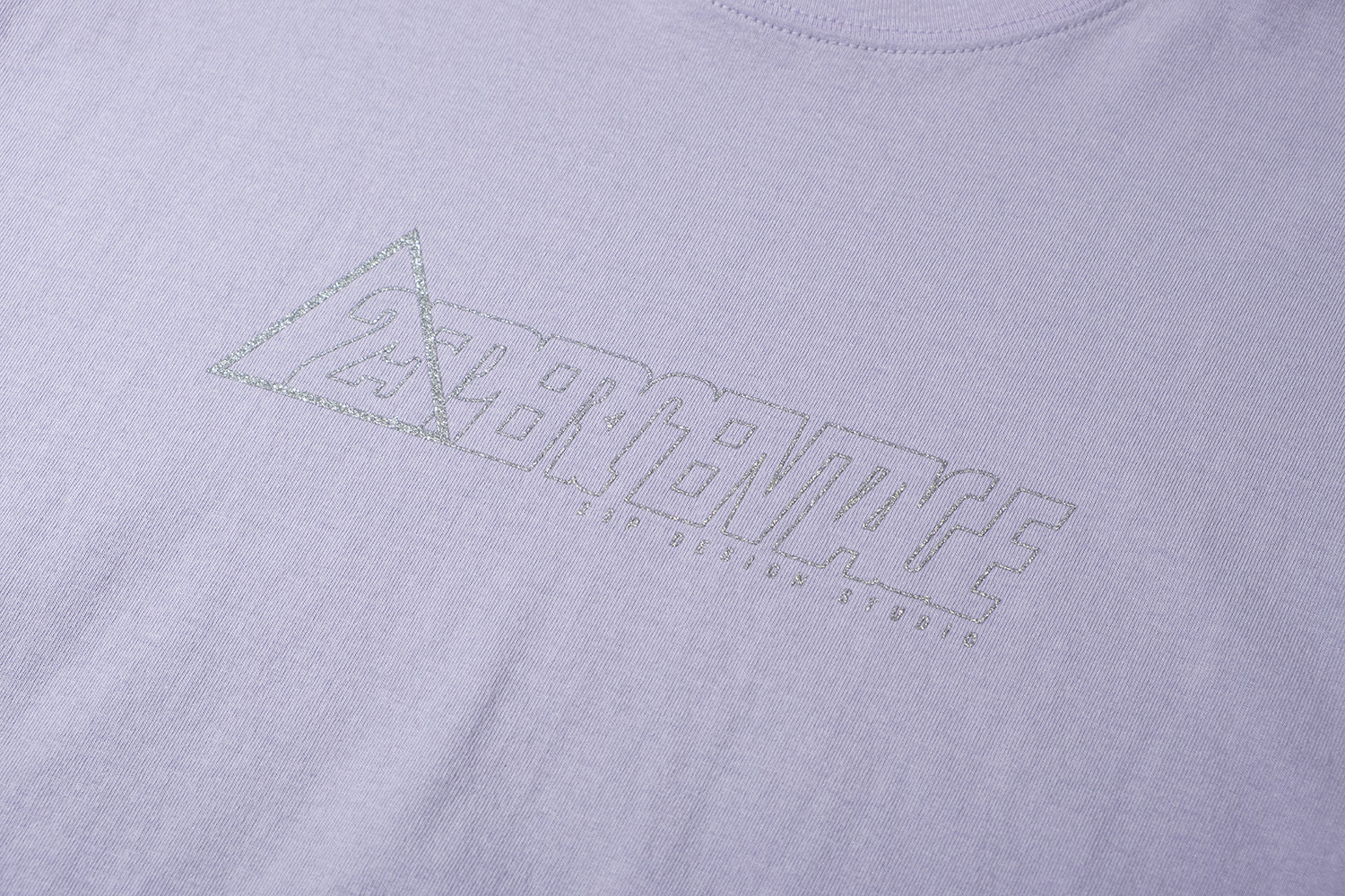 25P TRIANGLE GLITTER LOGO T-SHIRT