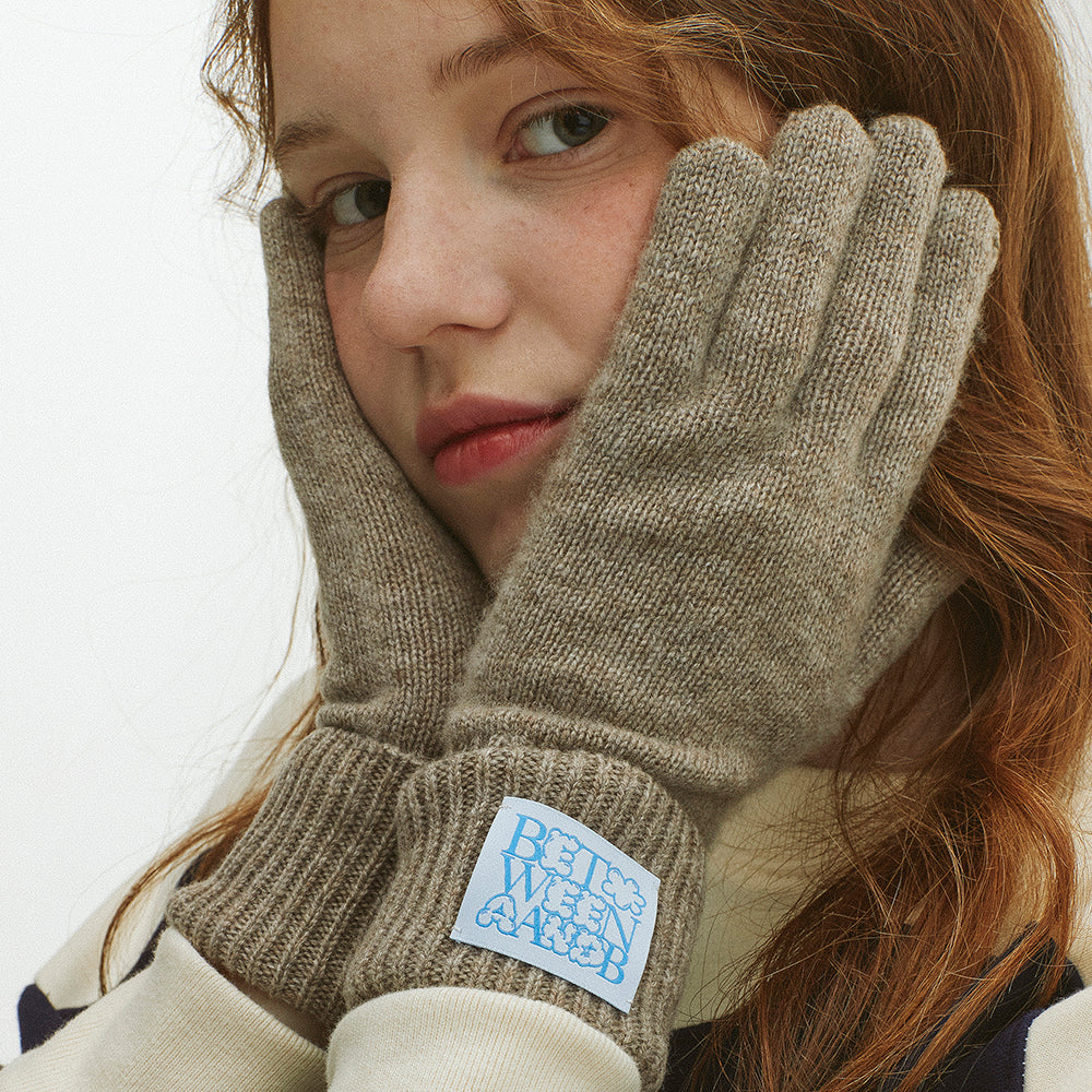 BUBBLE LABEL CASHMERE WOOL BLENDED GLOVES_MOCHA