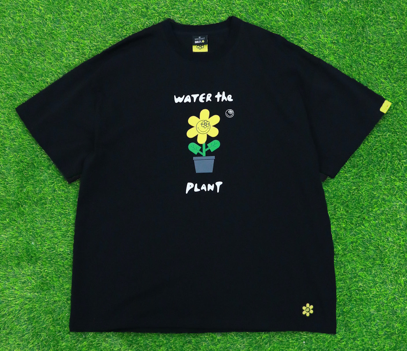 Bloom Tshirt | Black