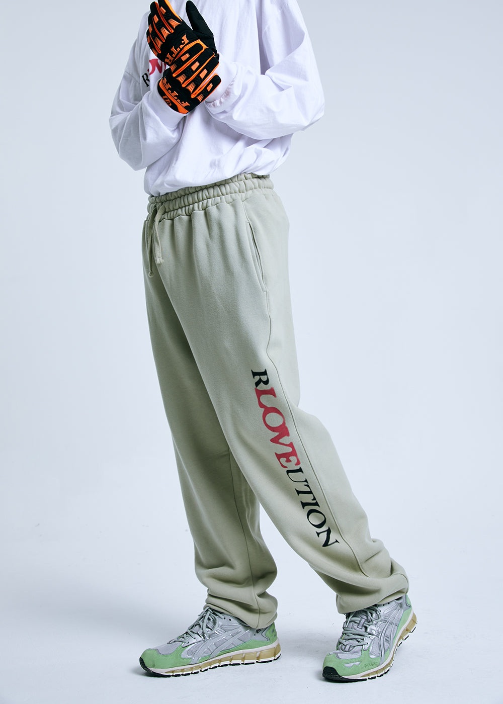 RLOVEUTION SWEAT PANTS _GREEN