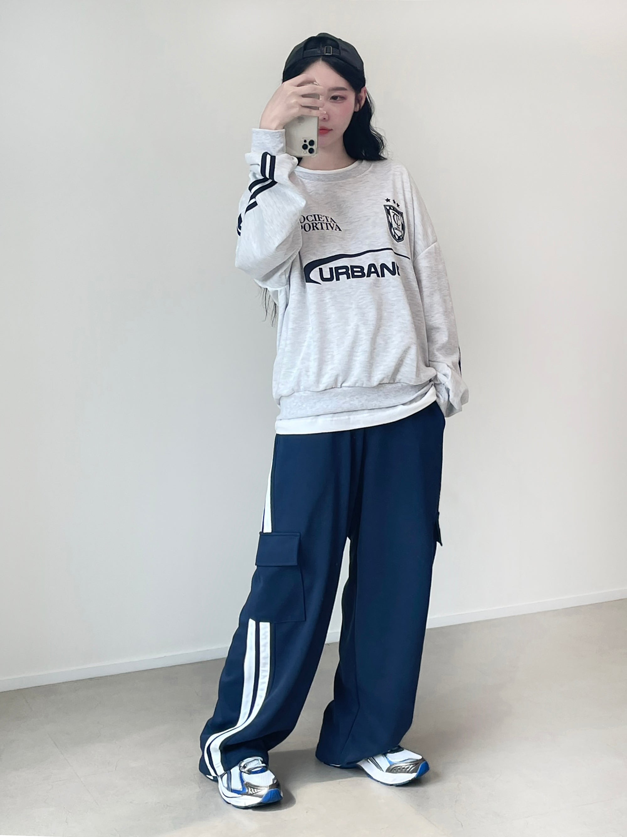 W LINE CARGO SWEAT Pants