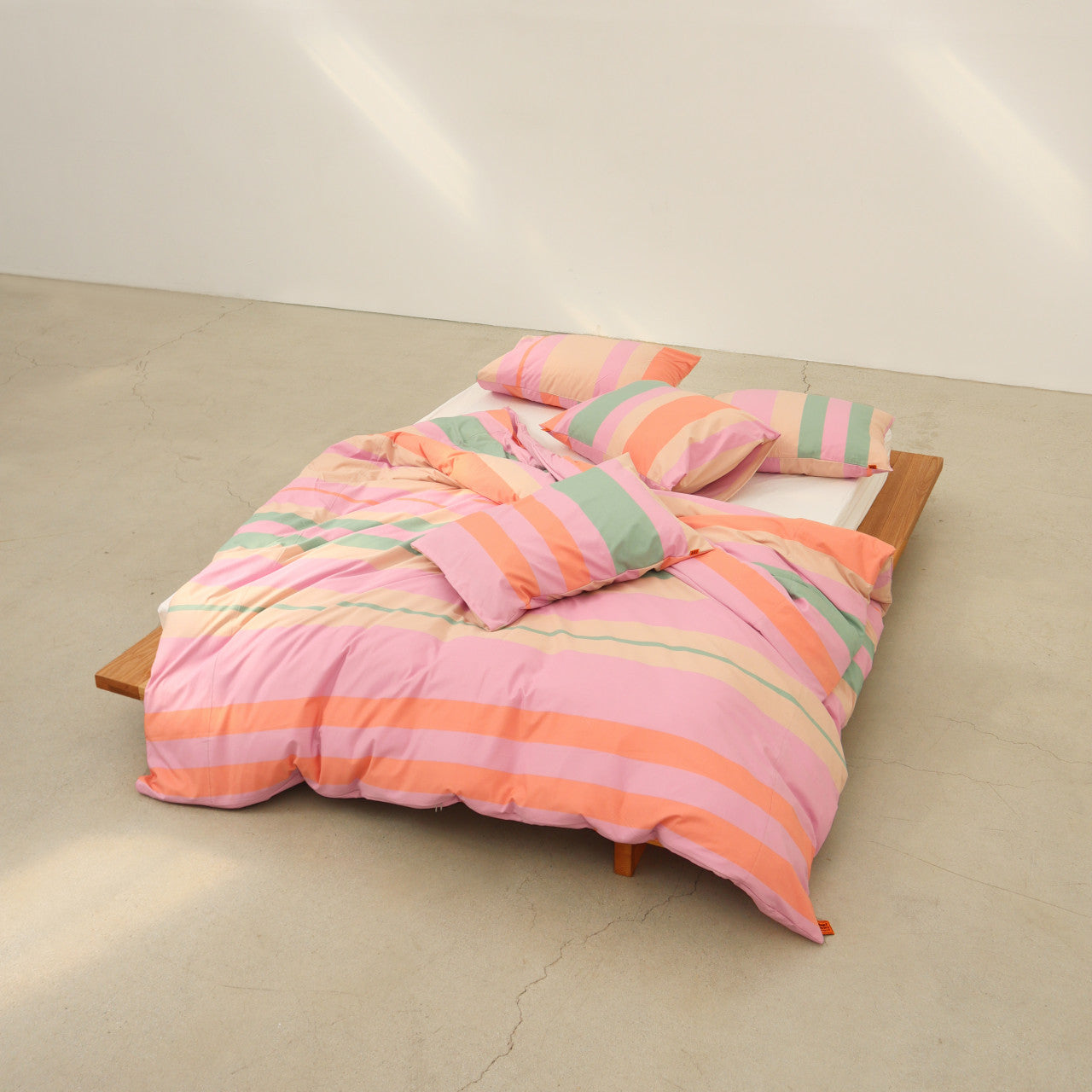 Iris pink duvet cover Qsize(200x230cm)