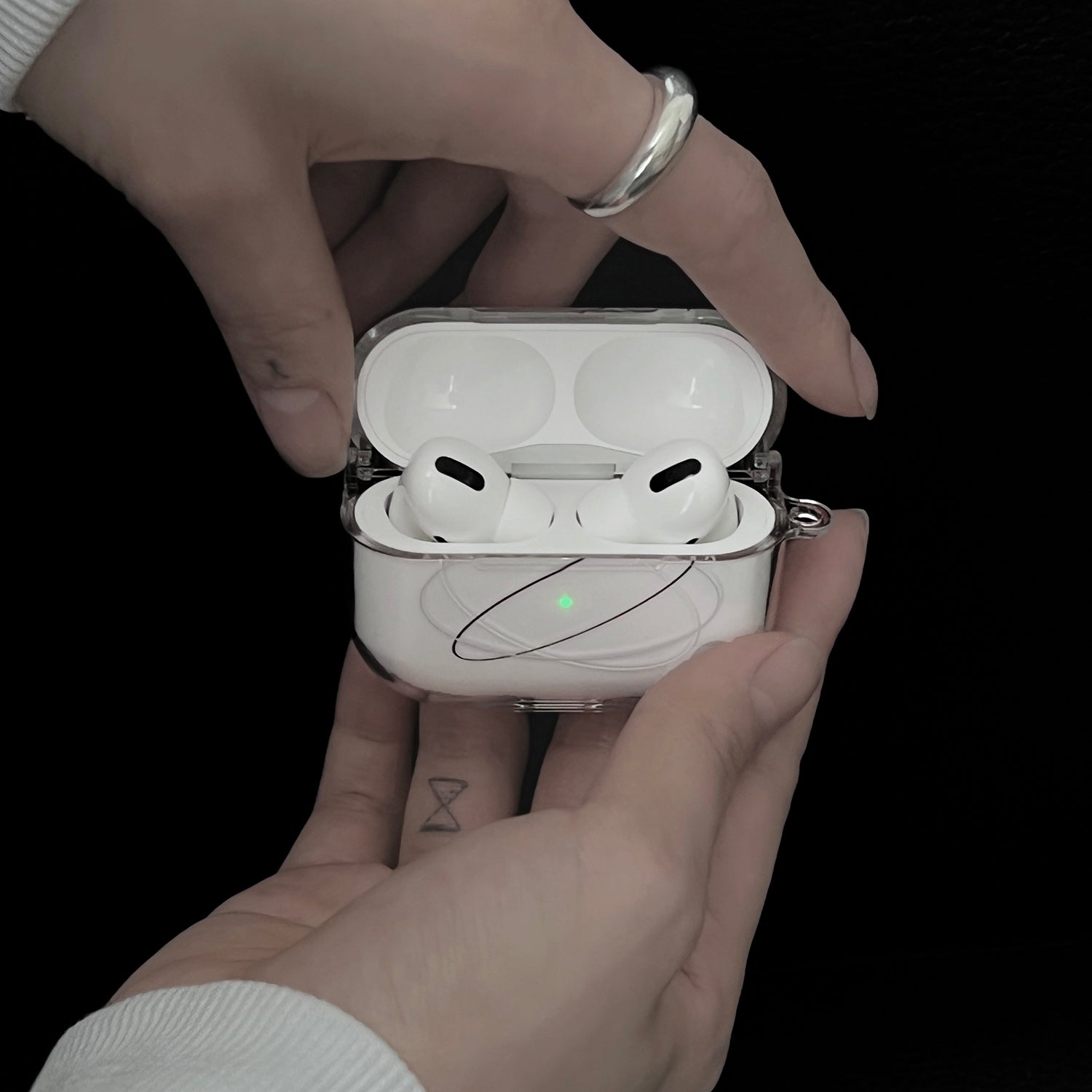 Tangle Airpods Case