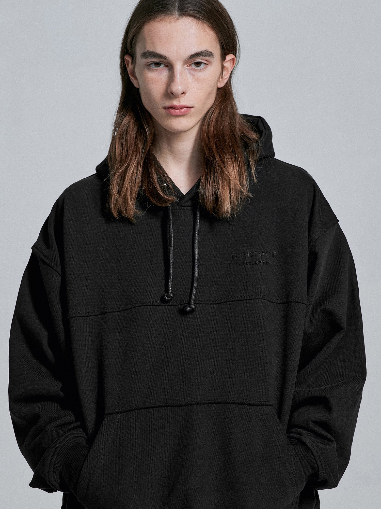 06 OVERSIZED HOODIE