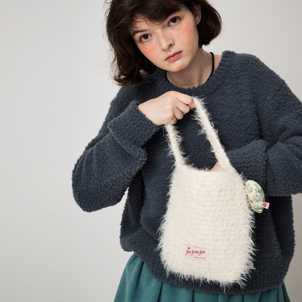 HANDMADE HAIRY KNIT BAG, CREAM