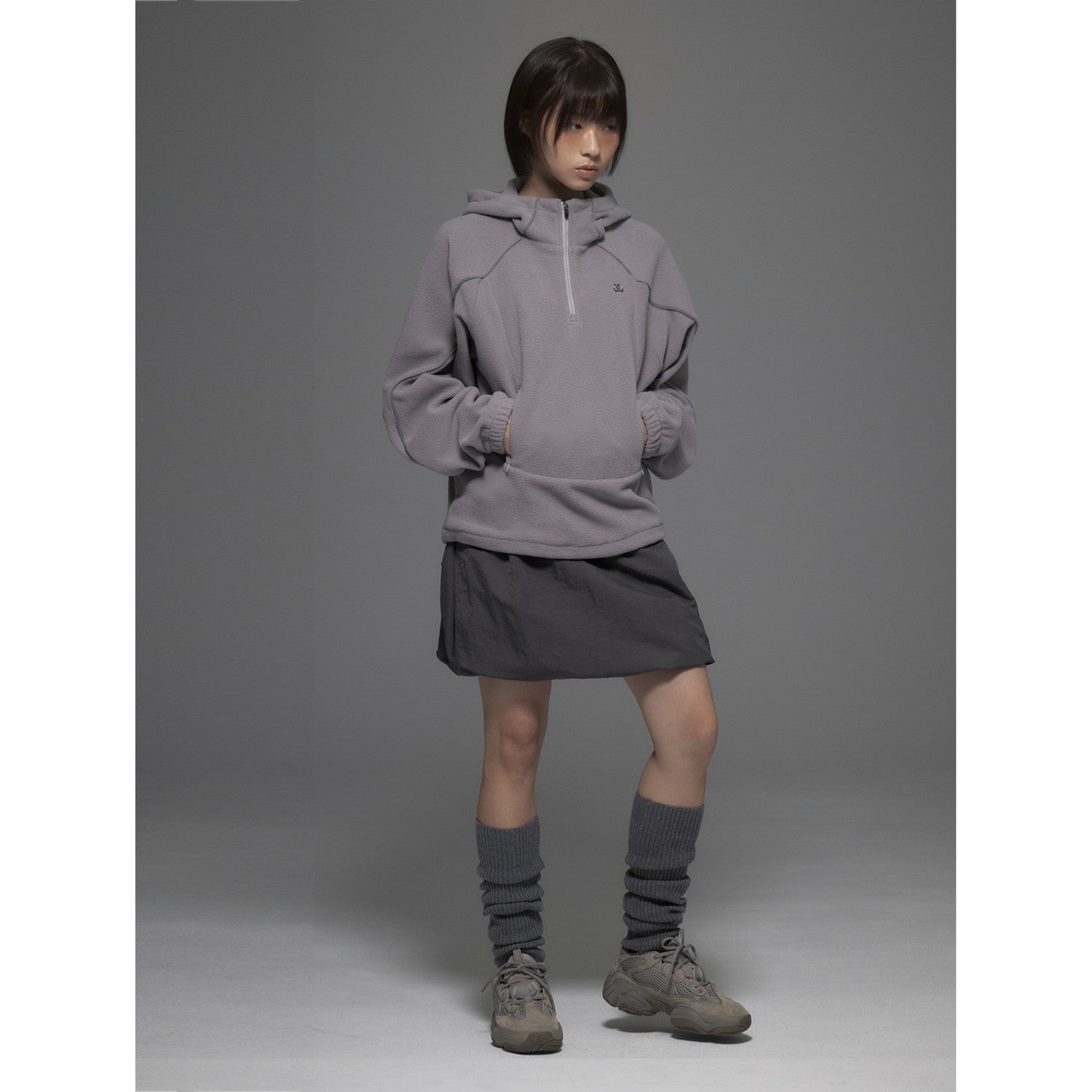 REFLECTIVE PANELED FLEECE ANORAK [GREY]