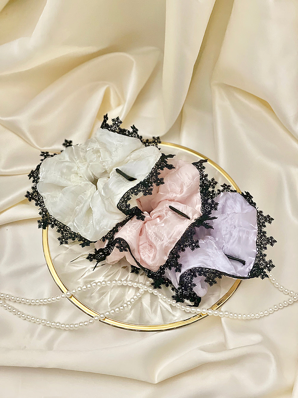 Glossy Organza Lace Satin Hair Scrunchie (M)