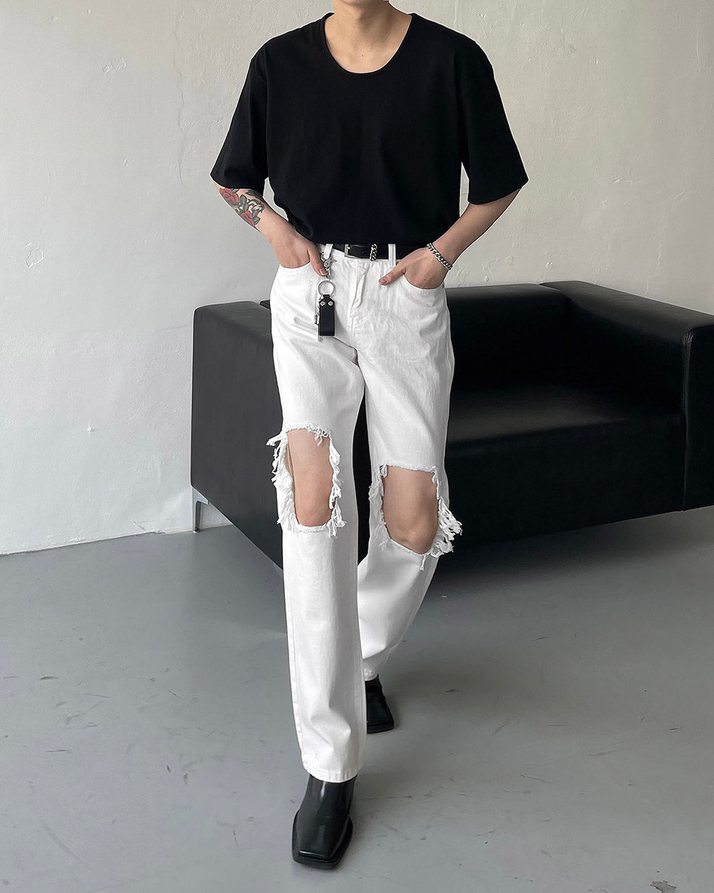 MZ234 Knee Dismiss White Denim Pants