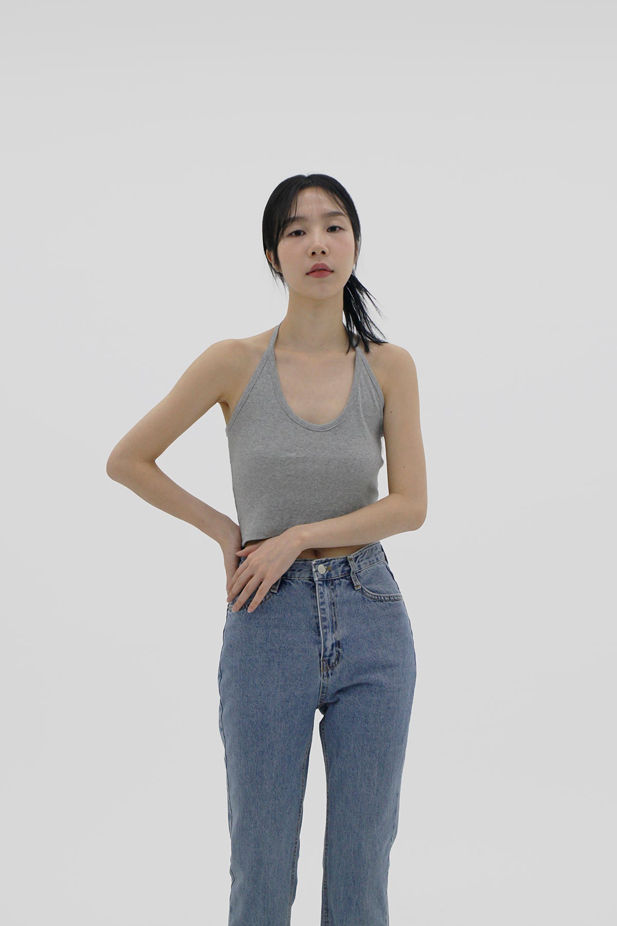 Cropped halterneck sleeveless (3color)