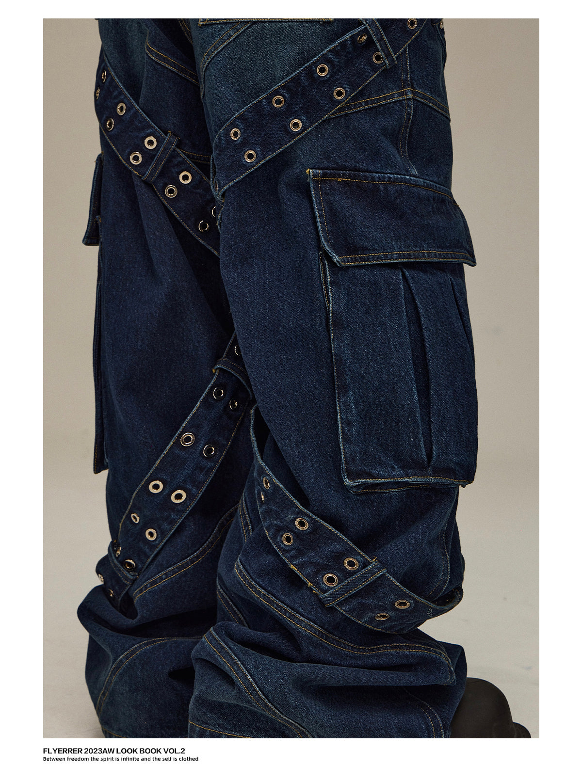 heavy-duty pleated stitching hardware drape jeans