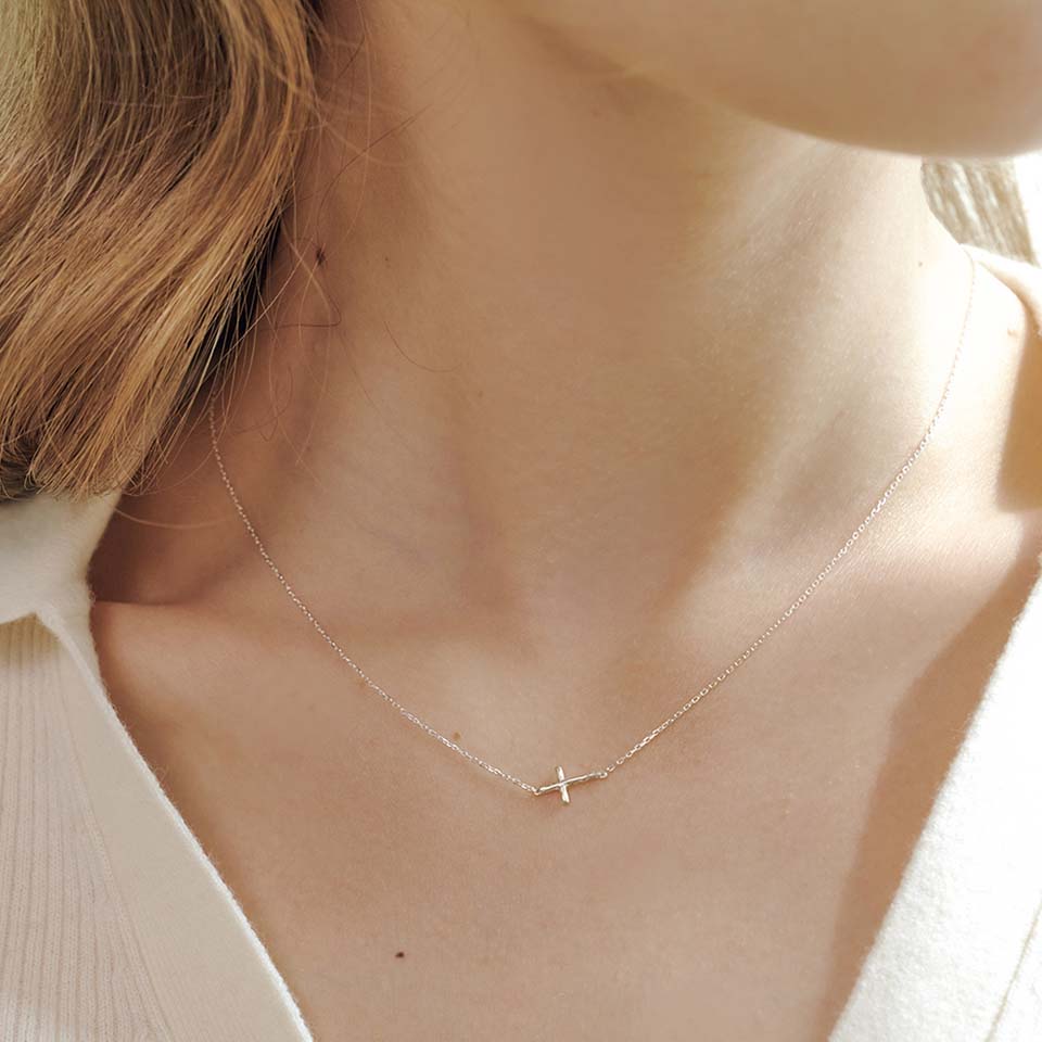 krisi cross necklace