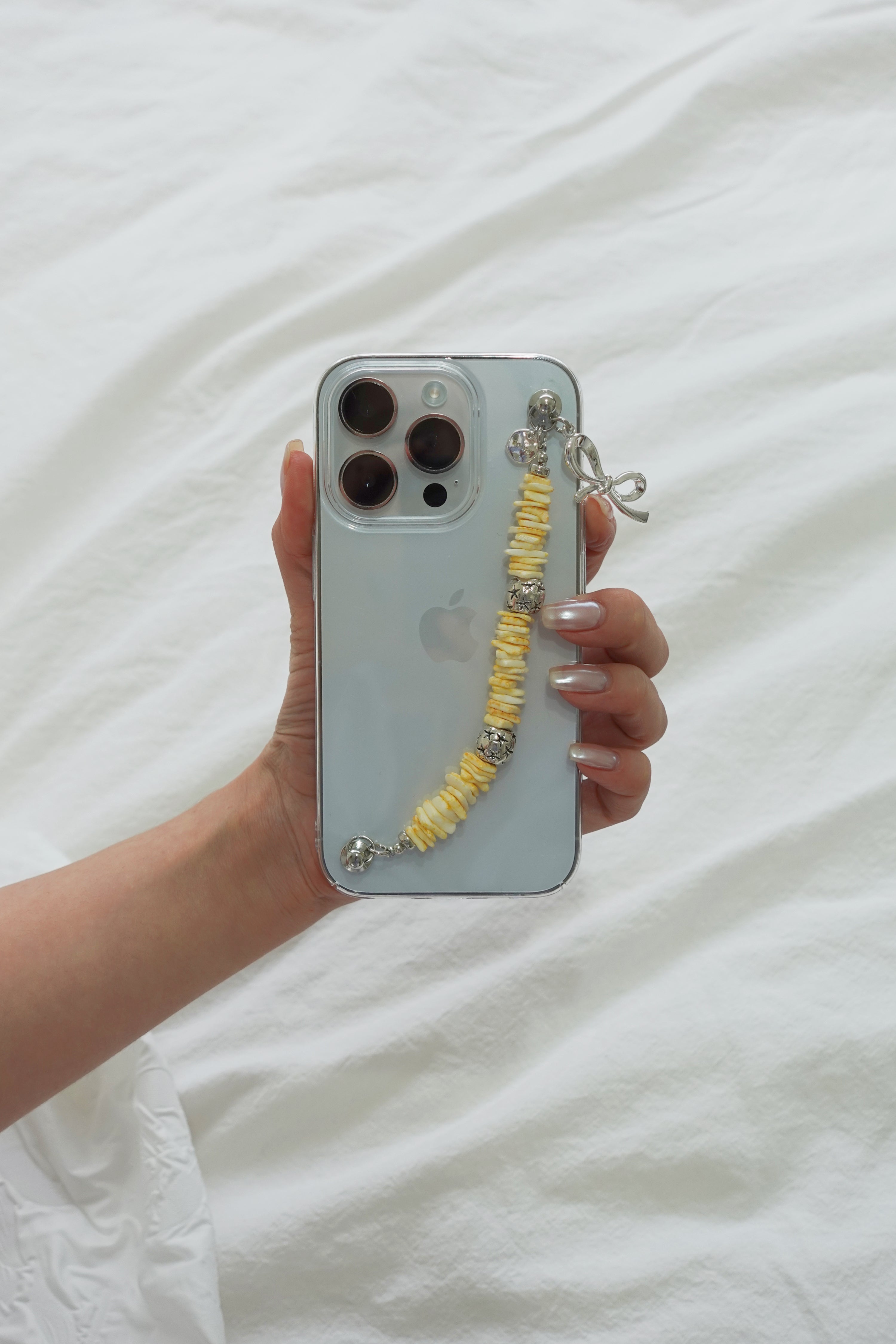blanc yellow iphone strap case