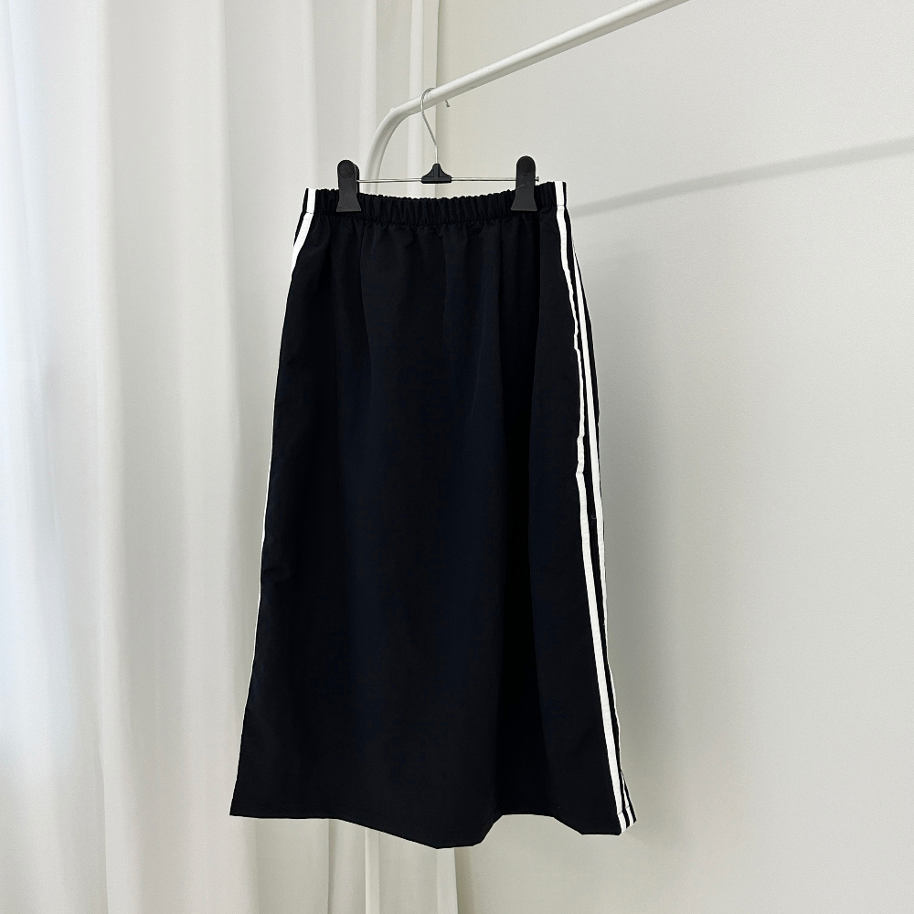 Ttwo by track long skirt skirt